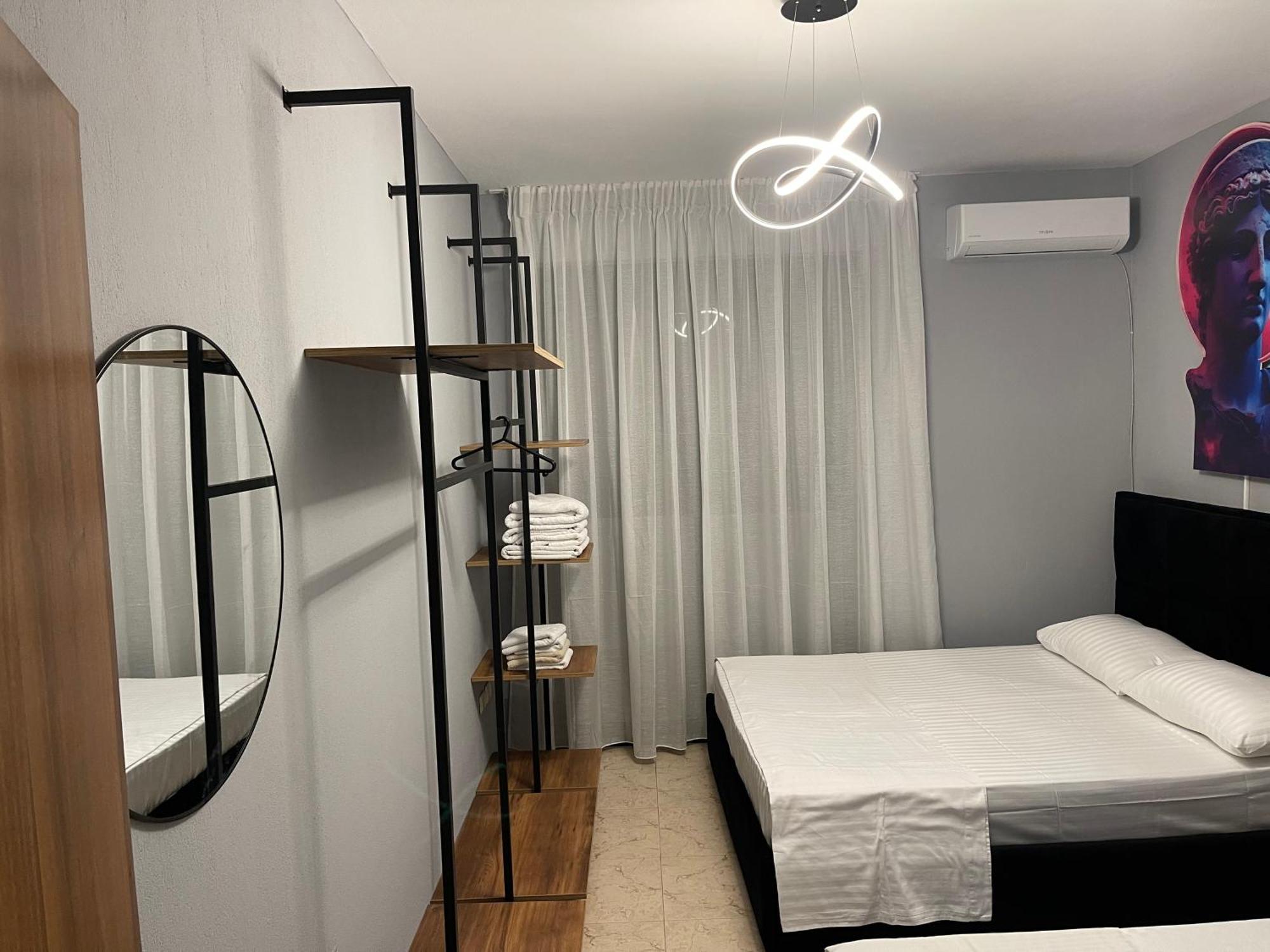 Apartament Super House 2 Blloku - 3 *