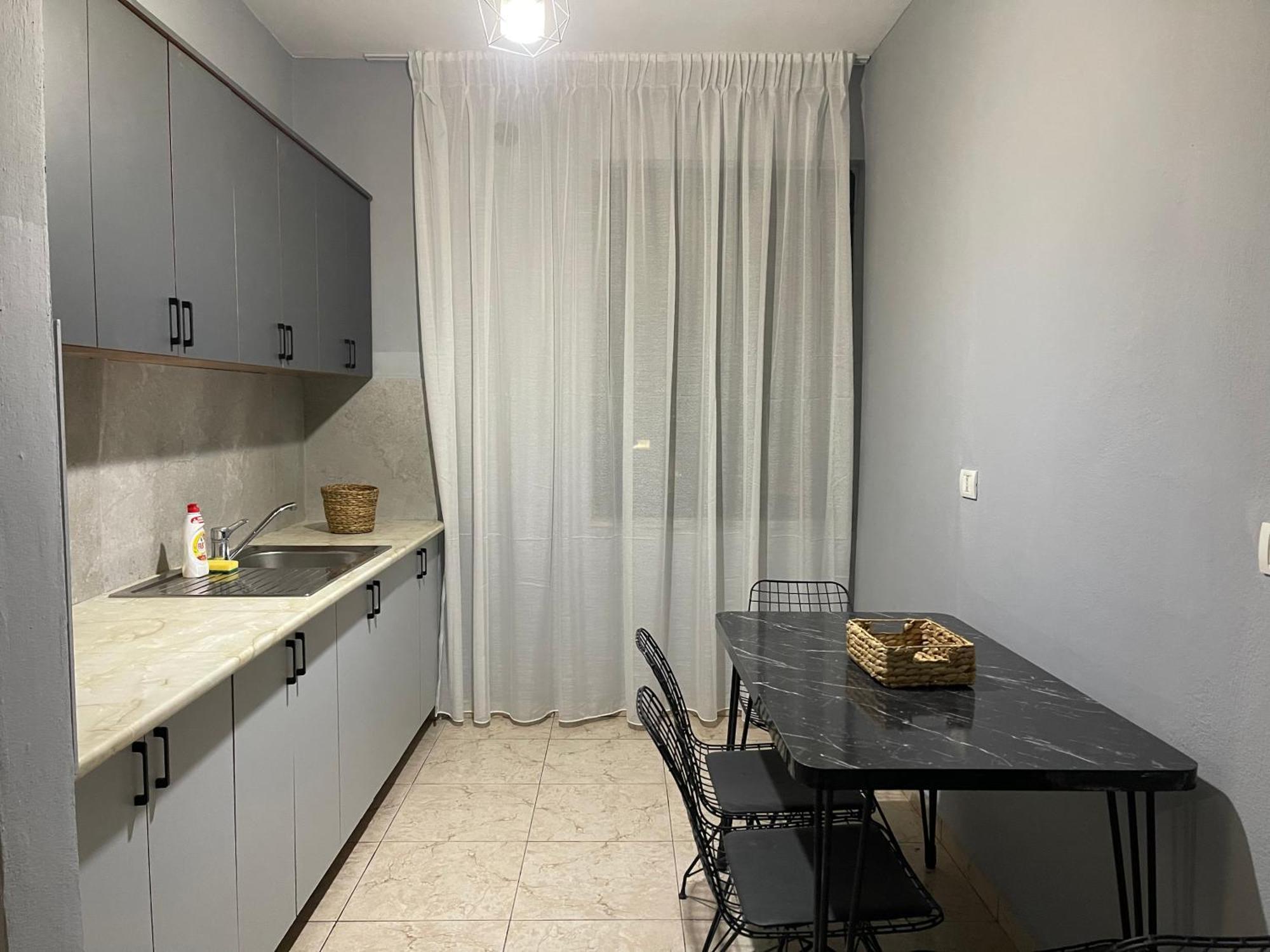Apartament Super House 2 Blloku - 3 *